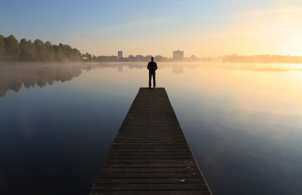 සියවසක් ඉදිරියෙන් සිටින නූතන යුගයේ මිනිසා..