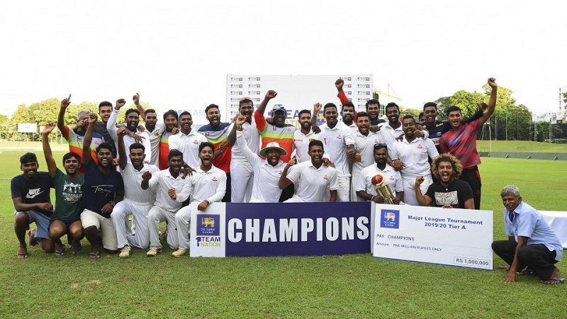 2019-20 වසරේ ශූරයින් ලෙසින් සී. සී. සී. කණ්ඩායම කිරුළු පළඳී