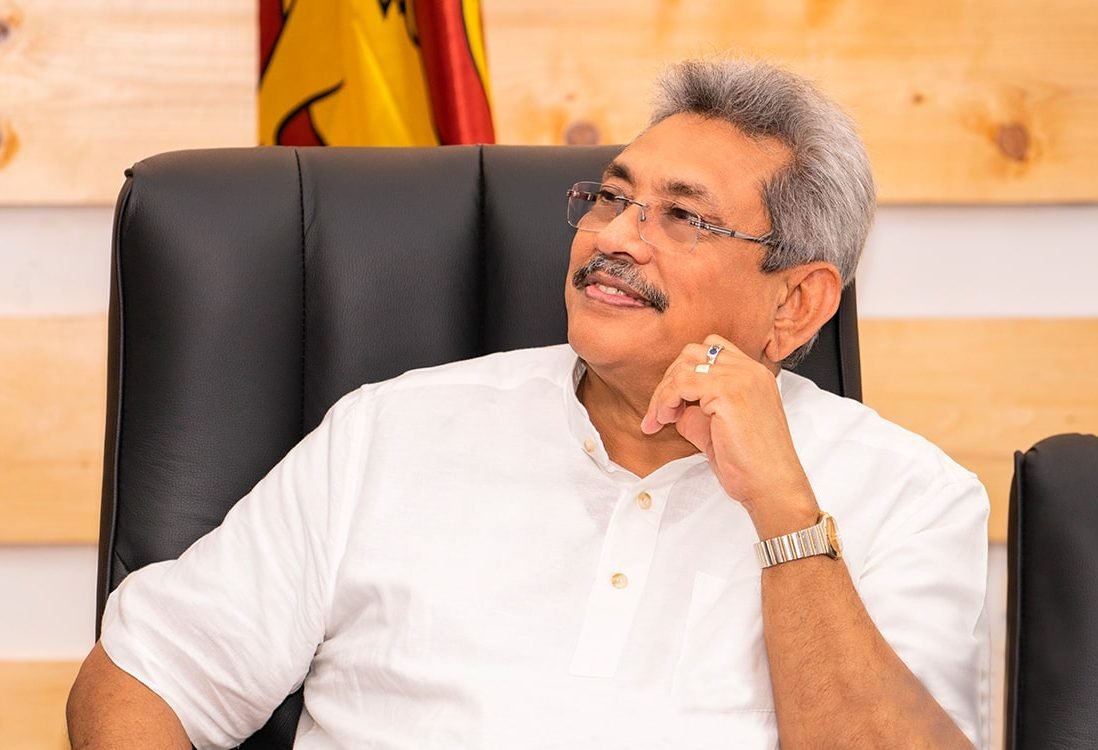 ජනපති නිසා මන්ත්‍රීවරු 30කගේ විශ්‍රාම වැටුප් අහිමිවෙයි