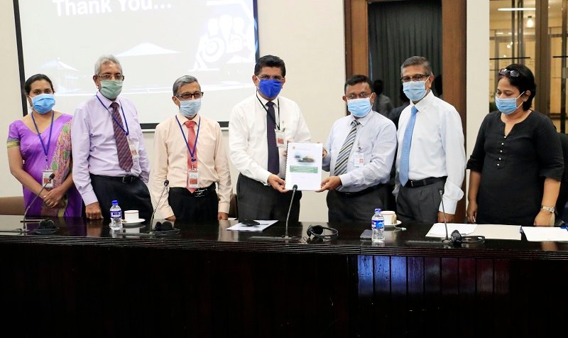 අලුත් පාර්ලිමේන්තුවට එන මන්ත්‍රීවරුන්ට සෞඛ්‍ය ආරක්ෂිත නීති රැසක්