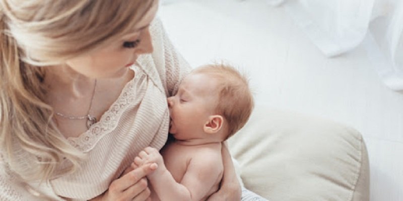 නිවැරදිව මවුකිරි දීම සඳහා විශේෂඥ උපදෙස් 06ක්