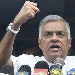 ආණ්ඩු බලය දිනා ගන්න පුළුවන් පොහොට්ටුවට හෝ අලියට පමණයි – රනිල්