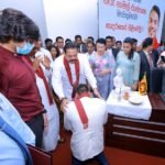 අගමැති අභිනව ක්‍රීඩා අමාත්‍ය නාමල්ට සුභ පැතුම් එක් කරයි
