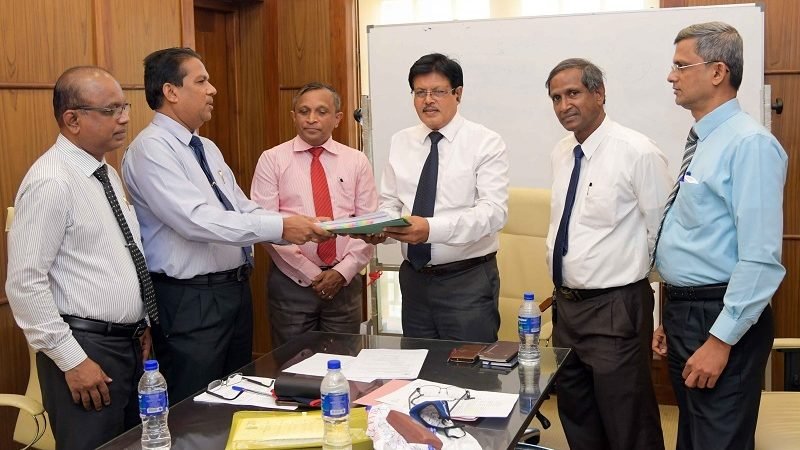 යහපාලන යුගයේ ‘රාජ්‍ය බැංකුවල සිදු වූ අක්‍රමිකතා සොයා ගන්න’ මහජන සහාය ඕනෑ