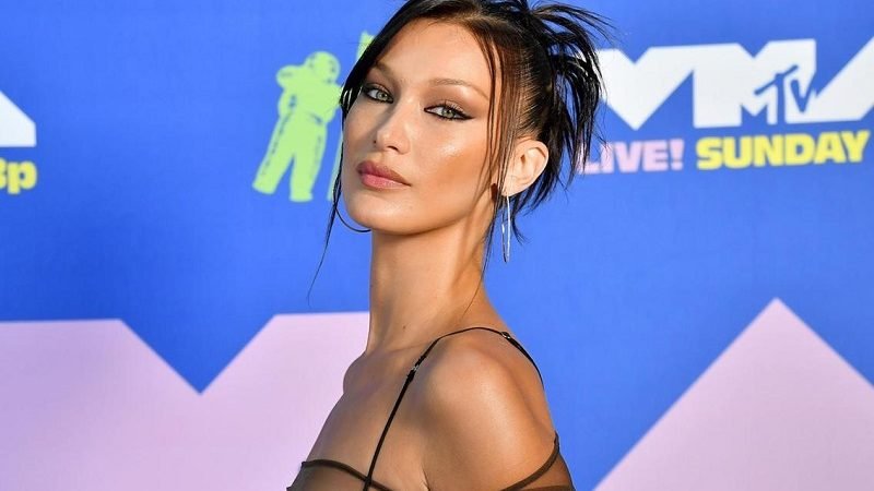 MTV VMAs 2020: All the fashion