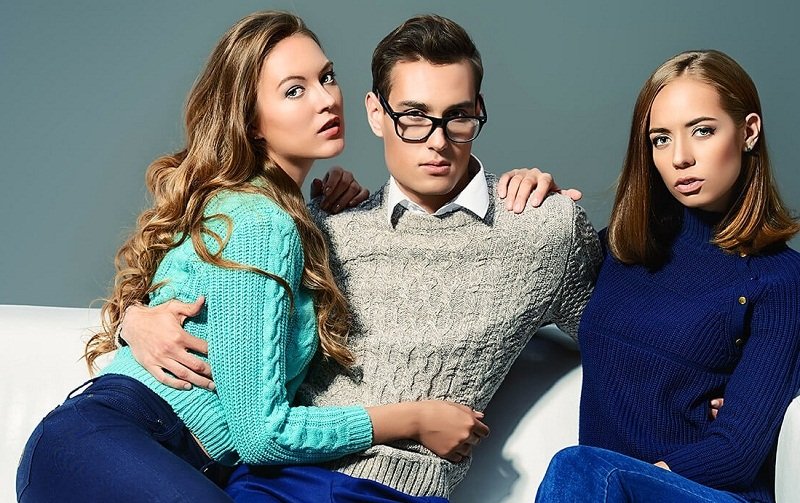 ‘ප්‍රේම ත්‍රිකෝණය’ සුන්දර ද ? අනතුරුදායකද ?