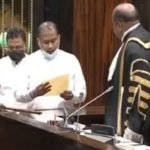 එල්ලුම් ගහට නියම කර සිටින රත්නපුරේ ‘චොකා මල්ලි දැන් ප.ම’