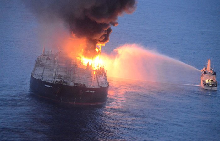 අසුභ පුවතක්! ලොව විශාලතම තෙල් කාන්දුවට ශ්‍රී ලංකා මුහුදු තීරණය නතුවීමේ දැඩි අවදානමක්! (වීඩියෝ)