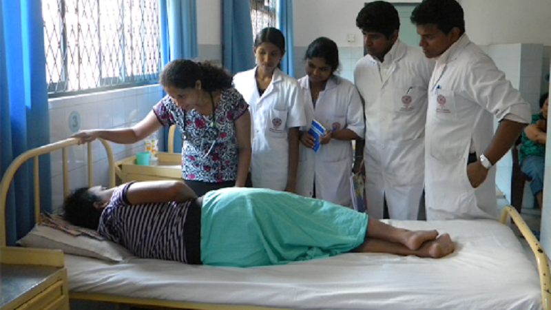 F3 හොර දොස්තරලාට රෝගීන් භාර දී රජයේ වෛද්‍ය පීඨ වසා දමනු !