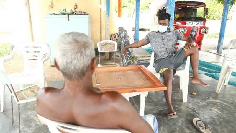 ව්‍යාජ Covid භීතිය නිසා වැනසෙන ධීවරයින්ගේ ‘ඇත්ත කතාව’ මෙන්න !