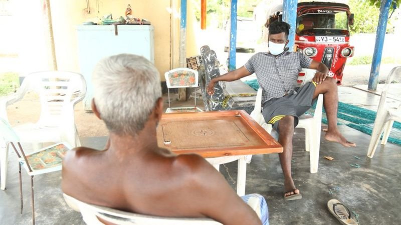 ව්‍යාජ Covid භීතිය නිසා වැනසෙන ධීවරයින්ගේ ‘ඇත්ත කතාව’ මෙන්න !