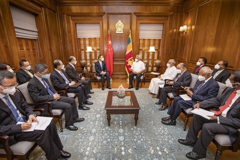 ශ්‍රීලංකාවේ සංවර්ධනයට දිගටම උදව් : චීනය ජනපතිට සහතික වෙයි