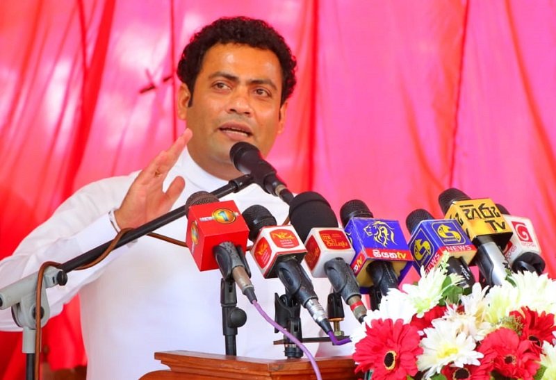 ආණ්ඩුවට 5000 වෙනුවට 50,000ක් දෙන්න බැරි හේතුව ඇමති ඉන්දික හෙළි කරයි