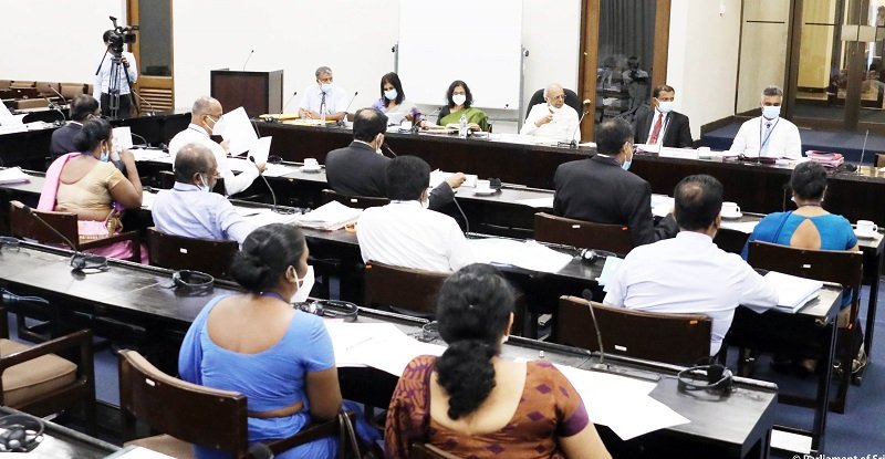 2018 වසරේ දේශීය ආදායම් බදු දෙපාර්තමේන්තුවේ හිඟ ආදායම රුපියල් ට්‍රිලියන 1.3 ක්