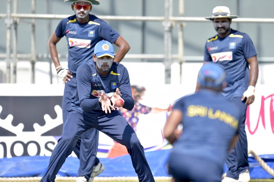 කලුවළාකුළු අතර ‘රිදී රේඛා දකිමින්’ ශ්‍රී ලංකාව දෙවැනි තරගයට සැරසෙයි