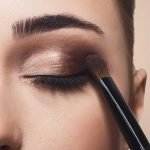 Eye makeup නිවැරදිව ඉවත් කරමුද ?