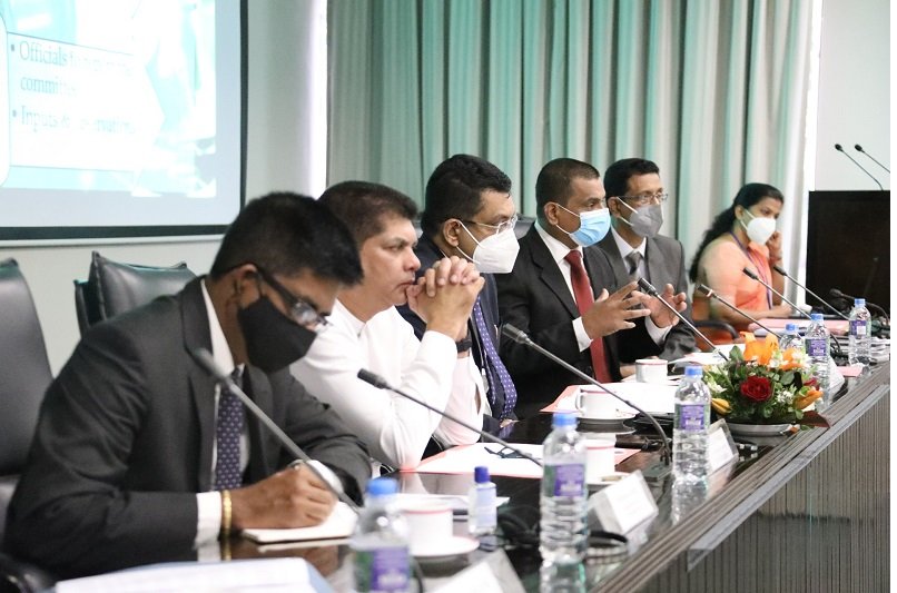 අපරාධ නීතිය – සිවිල් නීතිය සහ වාණිජ නීතිය ප්රතිසංස්කරණයට සූදානමක්