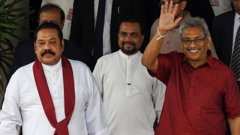 ‘විසිවසක වීරවංශය’ දේශපාලන නාටකයක් ද? බල පොරයක සමාරම්භය ද?