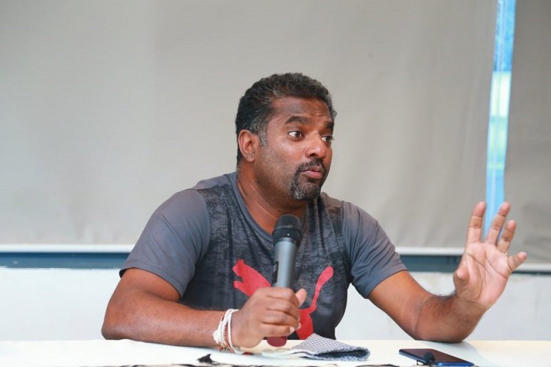 අපේ කාලෙට වඩා දැන් ක්‍රිකට් ගොඩක් වෙනස් – මුත්තයියා මුරලිදරන්