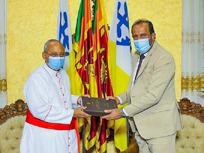 පාස්කු ප්රහාරය පිළිබඳ කොමිෂන් වාර්තාව ‘අගරදගුරු හිමිපාණන්ට’