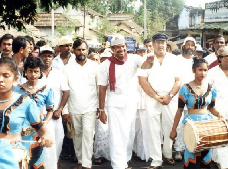 වසර 29 ට පෙර කතරගමට පැමිණි “පාදයාත්‍රාවේ” දේශපාලනය