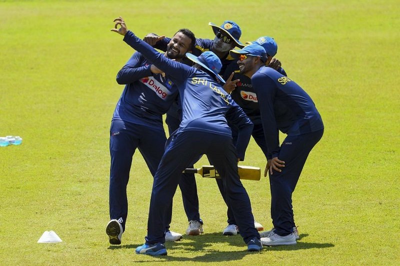 ශ්‍රී ලංකාව T20 ශ්‍රේණිගත කිරීම් අතර අවසන් ස්ථානයට