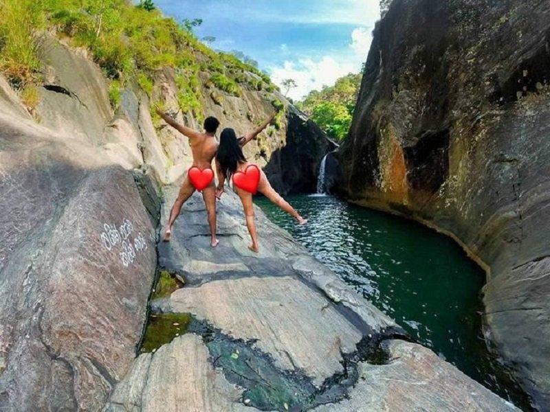 “අසභ්‍ය වීඩියෝව නැරඹූ හිමියන්ට විනය පරීක්ෂණයක් කැඳවන්න” – මහනායක හිමිවරුන්ගෙන් ඉල්ලීමක්