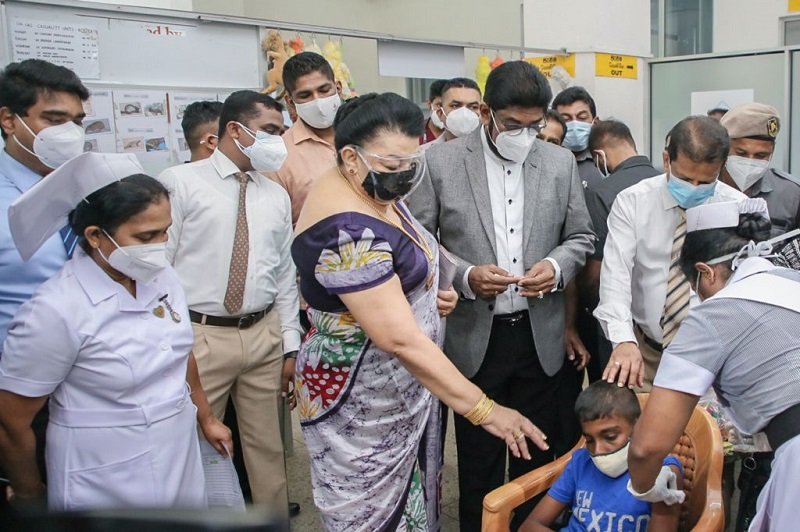 ළමුන් සඳහා වන එන්නත්කරණය ඇරඹෙයි