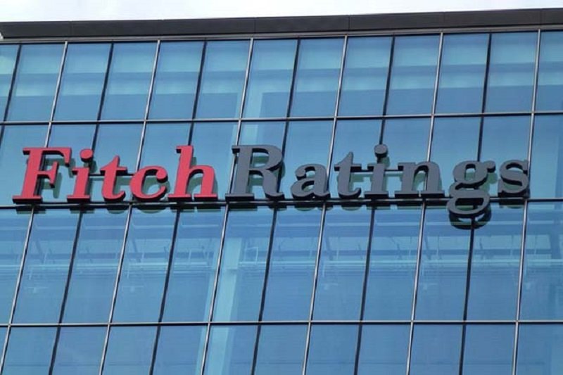 Fitch ශ්‍රී ලංකාව පහත හෙළයි