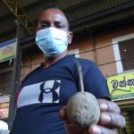 ආනයනයට අවසර නැති ‘පාකිස්ථාන රතුඅල‘ දඹුල්ල ආර්ථිකේට ආවේ කොහොමද ?