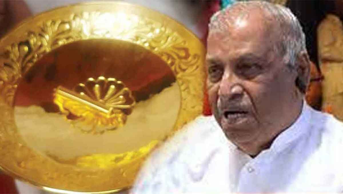 කතරගම දේවාලයේ රන් තැටිය මගේ නිසා මං ඒක ගෙදර අරන් ගියා..! ඇයි අවුල්ද..?- කතරගම ප‍්‍රධාන කපුවා