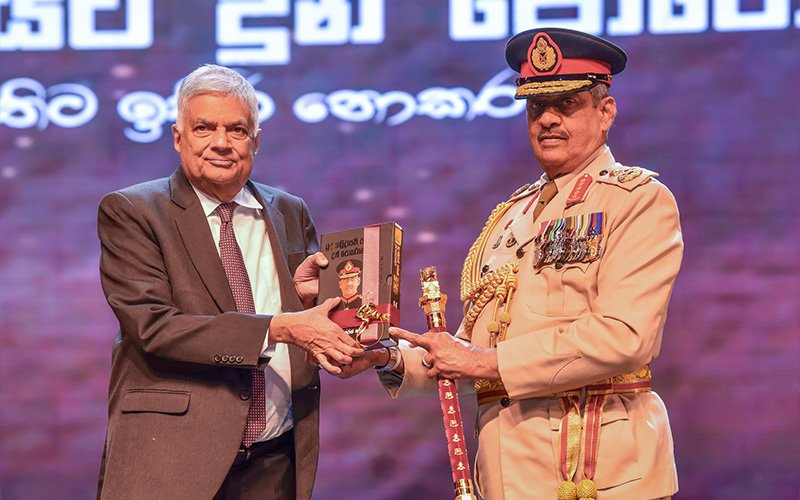ජනපති – ෆොන්සේකාගේ වේදිකාවේ  සිට කළ හෙළිදරව්ව