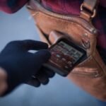 දුරකථනය සොරකම් කළාද ? : කළ යුතු නිවැරදිම දේවල් මෙන්න !