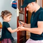 දරුවන්ට වැඩිම හානියක් කරන්නේ ‘පියා දියවැඩියා රෝගියෙක් වීම ද ? මව දියවැඩියා රෝගියෙක් වීම ද ?