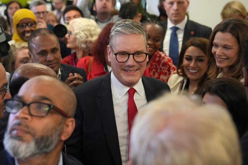 බ්‍රිතාන්‍යය කම්කරු පක්ෂයට අතිවිශිෂ්ට ජයක්