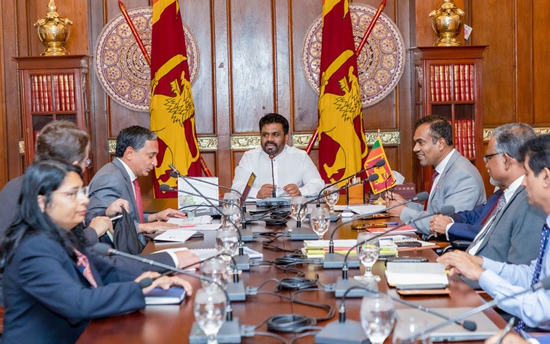 IMF ඉලක්ක සපුරා ගැනීම සහ ජනතාව වෙත වන පීඩනය ලිහිල් කිරීම සඳහා වන විකල්ප විසඳුම් වෙනුවෙන් පෙනී සිටින බව ජනපති යළි තහවුරු කරයි