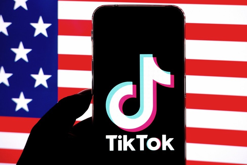 TikTok අනතුරේ !