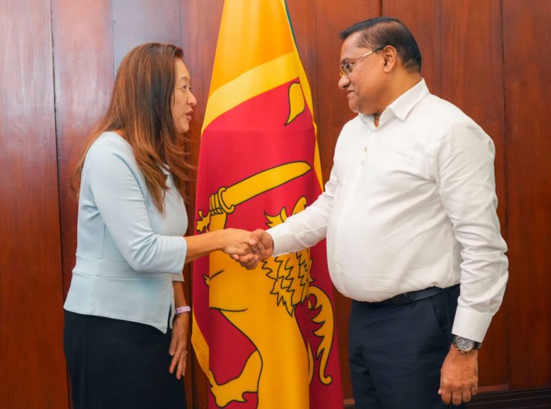 ඇමරිකාව පැන වූ තීරු බදු පිළිබඳ සාකච්ඡා කිරීමට විදේශ  ඇමරිකානු තානාපති හමුවෙයි