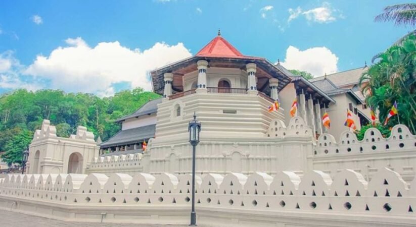 වසර 16ට පසු පවත්වන “සිරි දළදා වන්දනාවට” සියලු කටයුතු සූදානම් – බුද්ධශාසන ඇමති